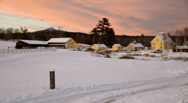 Experience An Old-Fashioned Christmas At This New Hampshire Museum