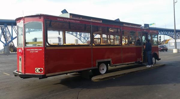 Board This Beautiful Holiday Trolley In Ohio For An Unforgettable Adventure