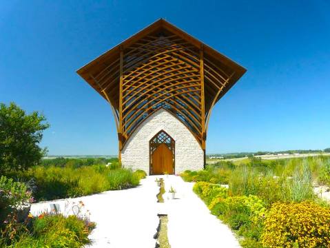The Little-Known Church Hiding In Nebraska That Is An Absolute Work Of Art