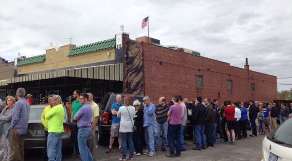 There’s A Reason There’s Always A Line At This One BBQ Joint In Oklahoma
