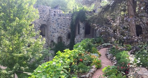 The Hidden Castle Near Denver That Almost No One Knows About