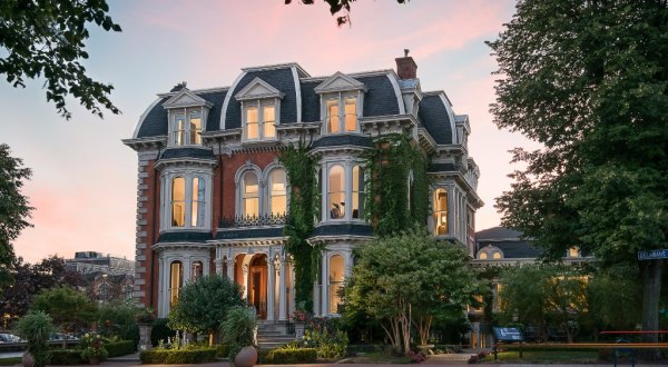 These 8 Unique Places To Stay In Buffalo Will Give You An Unforgettable Experience