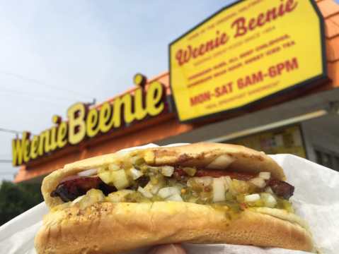 A Trip To This Old-Time Hot Dog Stand Near DC Will Make You Feel Nostalgic
