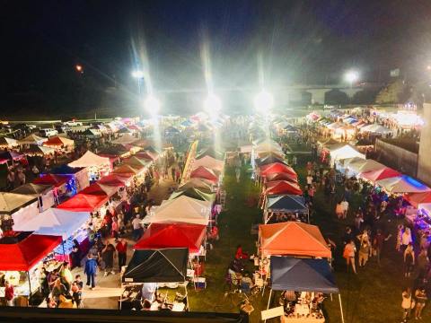 You've Never Experienced Anything Like This One Of A Kind Holiday Market In Louisiana