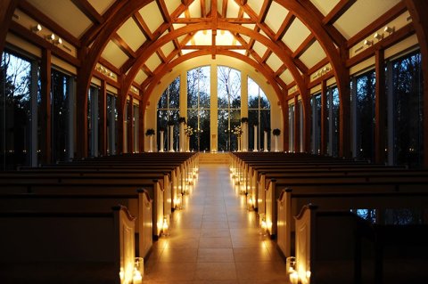 The Chapel Near Dallas That's Located In The Most Unforgettable Setting