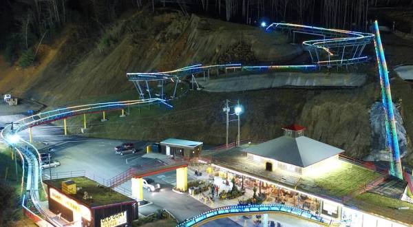 There’s No Other Mountain Coaster In The World Like This One In Tennessee