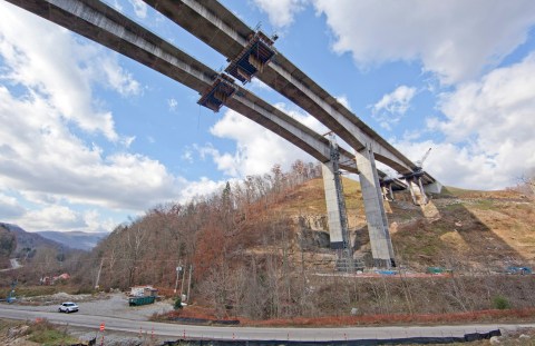 Take A Drive On The Tallest Bridge In Virginia For An Unforgettable Thrill