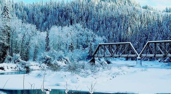 8 Enchanting Idaho Towns That Feel Like You’ve Fallen Into A Snow Globe