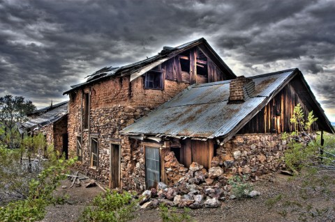 These 6 Ghost Towns In Arizona Are No Longer Fading In Time...And You’ll Want To Visit