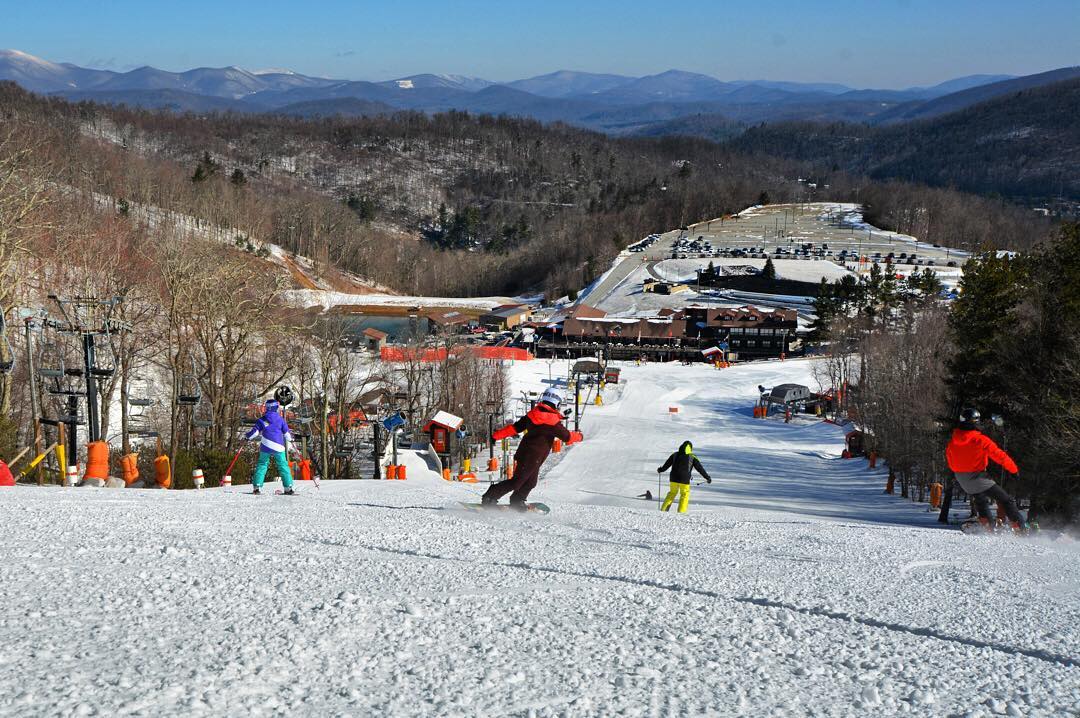 You Must Visit These 9 Awesome Places In North Carolina This Winter
