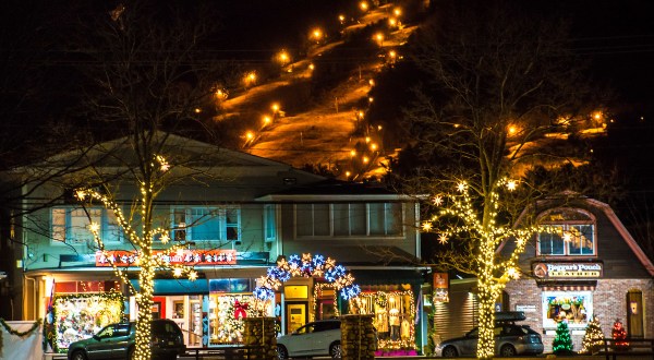 These 7 New Hampshire Small Towns Are Perfect To Visit At Christmas Time