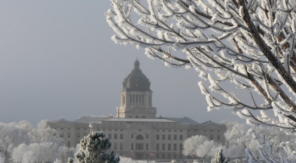 9 Things No One Tells You About Surviving A South Dakota Winter