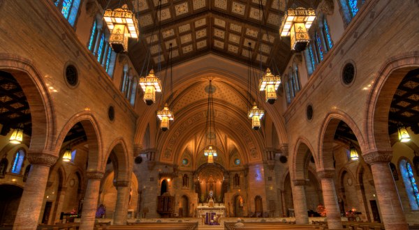 The Little-Known Church Hiding In Denver That Is An Absolute Work Of Art