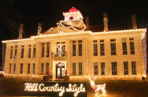 These 10 Magical Places In Texas Will Make This Christmas One to Remember