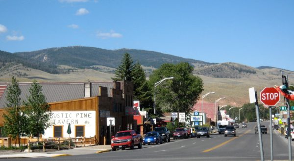 This Might Just Be The Most Peaceful Town In All Of Wyoming