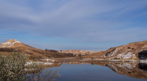 The Hiking Trails Hiding In North Dakota That’ll Transport You To Another World