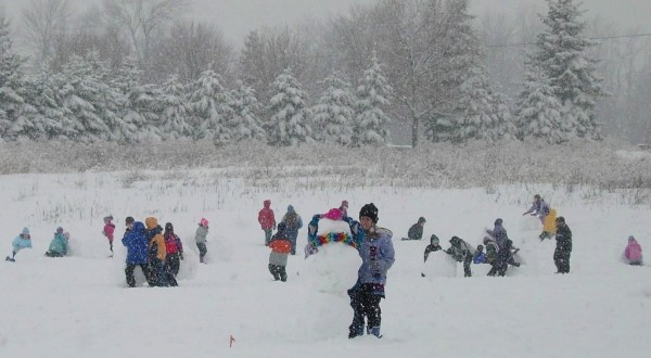 11 Wintertime Memories You’ll Undoubtedly Have If You Grew Up In Michigan