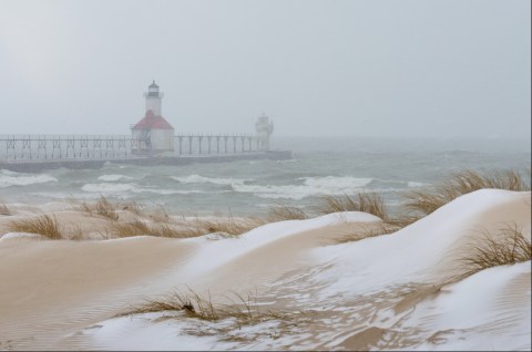 9 Things No One Tells You About Surviving A Michigan Winter