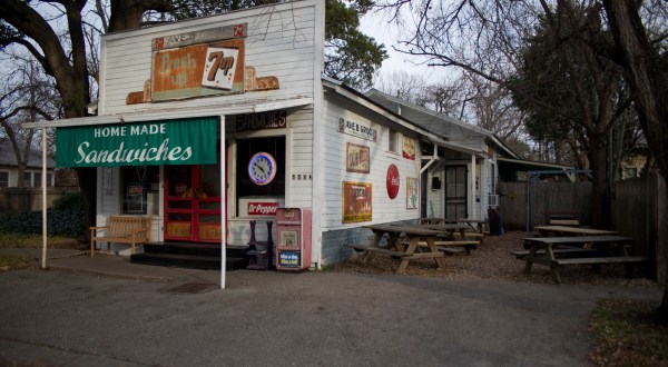 Here Is The Oldest Grocery Store In Austin And Why You Should Pay It A Visit