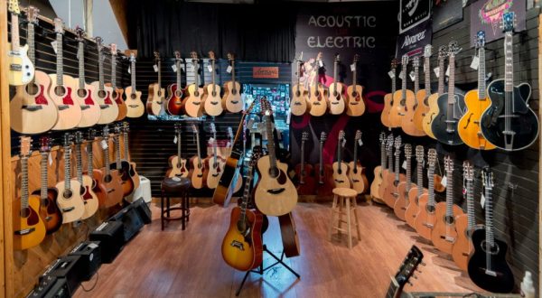 The Definitive List Of The 6 Best Music Stores To Visit In Nashville