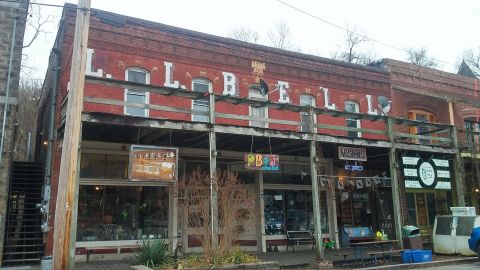 This Is The Most Hippie Town In Illinois And You Need To Visit