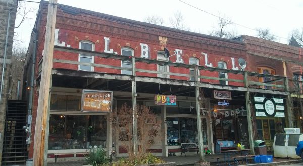 This Is The Most Hippie Town In Illinois And You Need To Visit