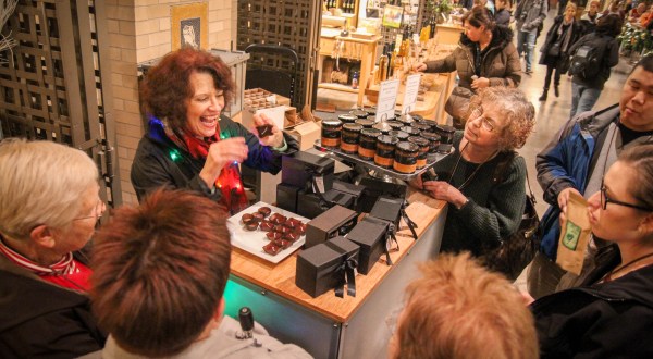 This Holiday Chocolate Tour In San Francisco Is All You Need For Christmas