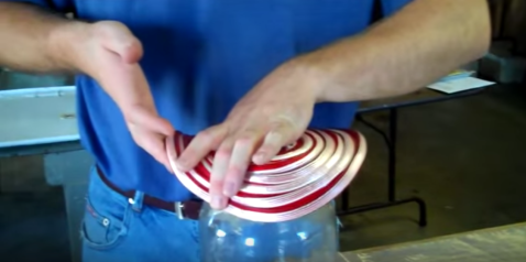 You'll Love A Visit To This Amazing Tennessee Store Where Candy Canes Are Made