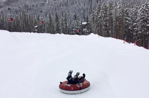 This Epic Snow Tubing Hill In Colorado Will Give You The Winter Thrill Of A Lifetime