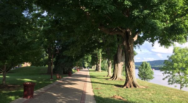 This Little Known Park In Cincinnati Is A Hidden Gem And It Will Take Your Breath Away