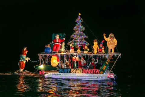 The North Pole Boat Ride In Dallas - Fort Worth That Will Take You On An Unforgettable Adventure