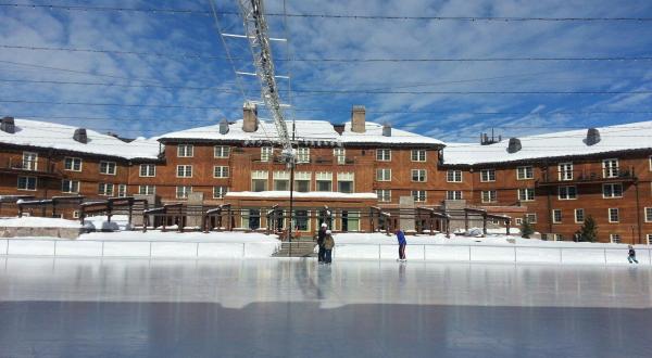This World Class Outdoor Skating Rink In Idaho Is Perfect For Making Winter Memories