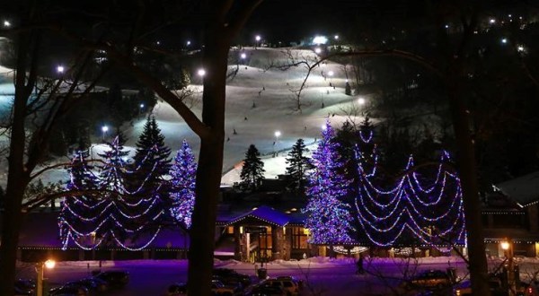 The Mesmerizing Christmas Display Near Pittsburgh With Over One Million Glittering Lights