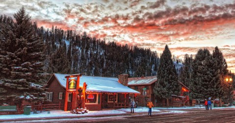 You Must Visit These 8 Awesome Places In New Mexico This Winter
