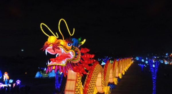 You Don’t Want To Miss This Gorgeous Holiday Lantern Festival In Oklahoma