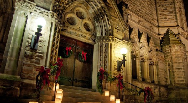 The Beautiful Church Hiding In Pittsburgh That Is An Absolute Work Of Art