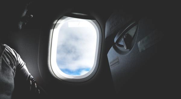 The Slightly Scary Reason Why Airplane Windows Are Round