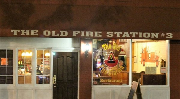 This Restaurant In Virginia Used To Be A Firestation And It’s Incredible