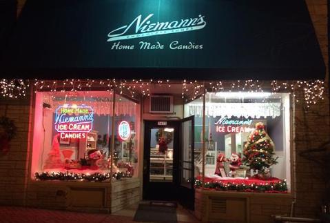 You'll Love A Visit To This Amazing Wisconsin Store Where Candy Canes Are Made