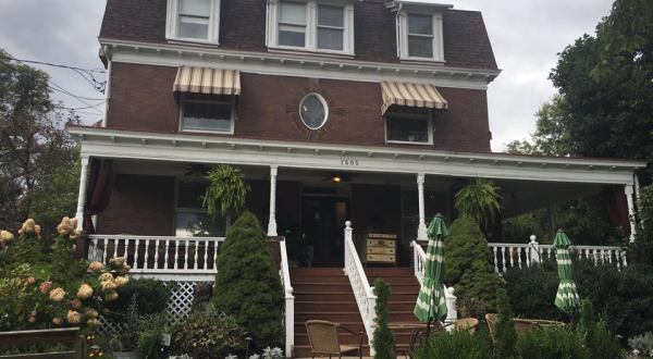 Once You Step Inside This Extraordinary House In Pittsburgh You’ll Never Want To Leave
