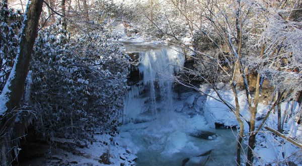 These 10 Photos Of A Frozen Cucumber Falls Near Pittsburgh Will Take Your Breath Away
