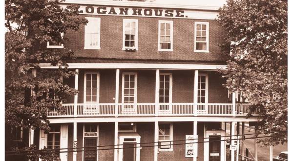 The Oldest Bar In Delaware Has A Fascinating History