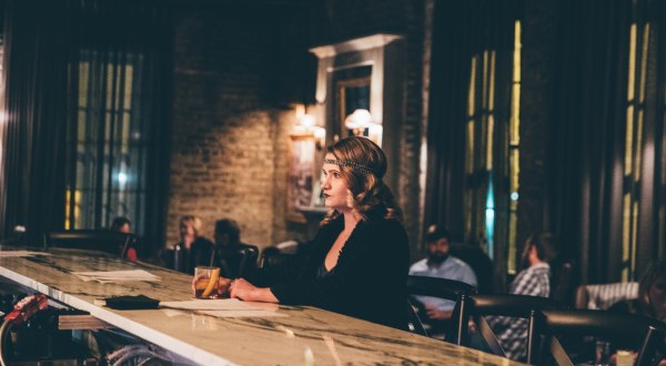 The Hidden Speakeasy In Alabama That Will Transport You To Another Era