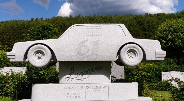 The Most Beautiful Cemetery In The Country Is Right Here In Vermont