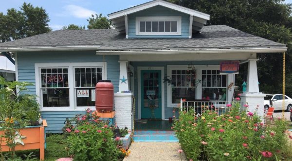 Name Your Own Prices At This One-Of-A-Kind Mississippi Cafe