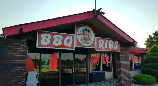 This Iconic Restaurant In New Jersey Just Might Serve The Best Barbecue In The Entire World
