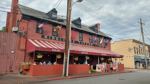 The Oldest Bar In Maryland Has A Fascinating History