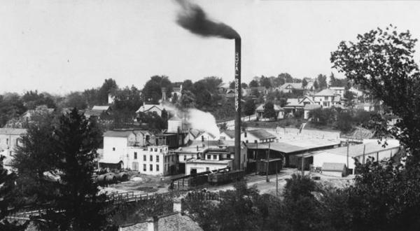 The Oldest Bar In Missouri Has A Fascinating History