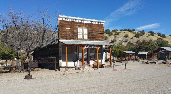 You’ll Feel Like You Stepped Back In Time When Visiting This New Mexico Ghost Town