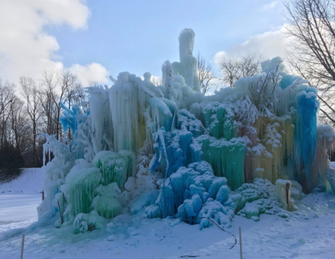 The One Staggering Ice Castle In Indiana You Need To See To Believe